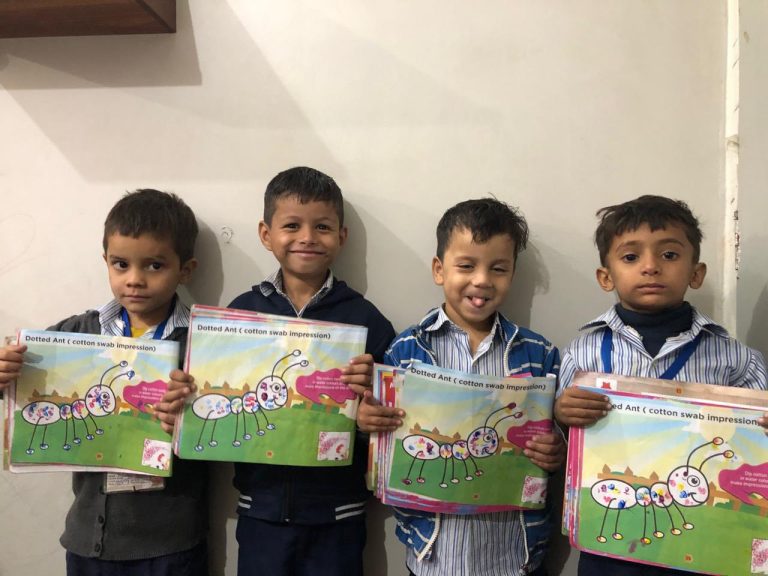 Tiny hands, tiny dots! Nursery students made adorable ant art using cotton swab …